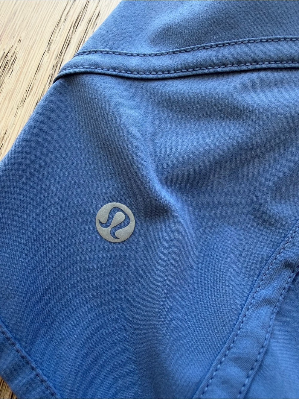 LULULEMON Blue Tracker Shorts Athletic Lined 4” - Picture 2 of 5